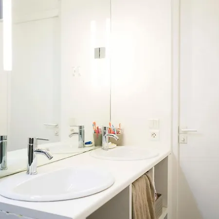 Appartement Spacious Family Nest Near Belleville Paris